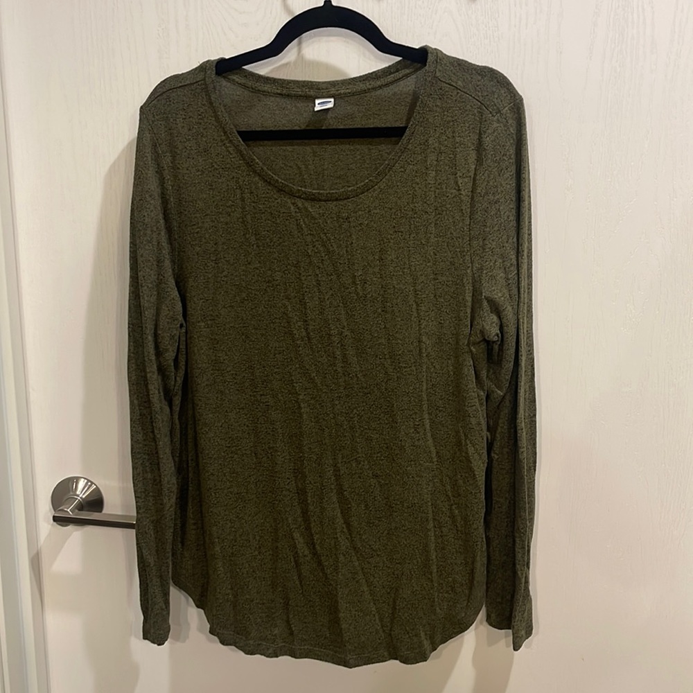 L Old Navy Longsleeve